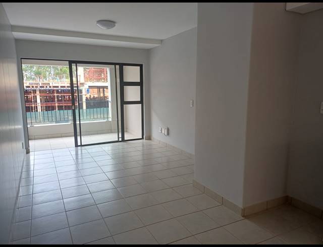 2 BEDROOM APARTMENT TO LET IN EMBERTON ESTATE